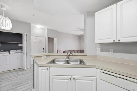 Copropriété à vendre à Orlando, Floride: 1 chambre, 73.02 m2 № 2085899 - photo 13