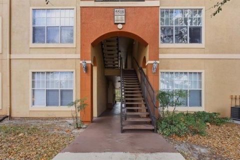 Copropriété à vendre à Orlando, Floride: 1 chambre, 73.02 m2 № 2085899 - photo 4