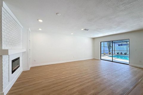 Villa ou maison à vendre à Tarpon Springs, Floride: 3 chambres, 209.31 m2 № 1894745 - photo 6