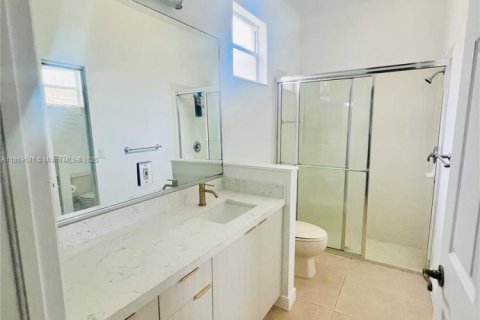 Casa en venta en Port St. Lucie, Florida, 3 dormitorios, 139.91 m2 № 1920262 - foto 10