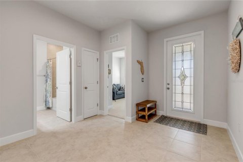 House in Daytona Beach, Florida 3 bedrooms, 168.62 sq.m. № 1718493 - photo 2