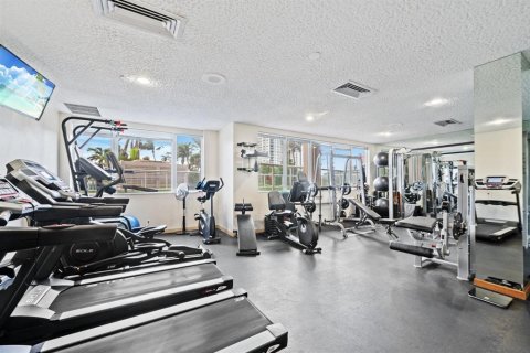 Condo in Fort Lauderdale, Florida, 2 bedrooms  № 2081664 - photo 27