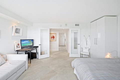 Condo in Fort Lauderdale, Florida, 2 bedrooms  № 2081664 - photo 22