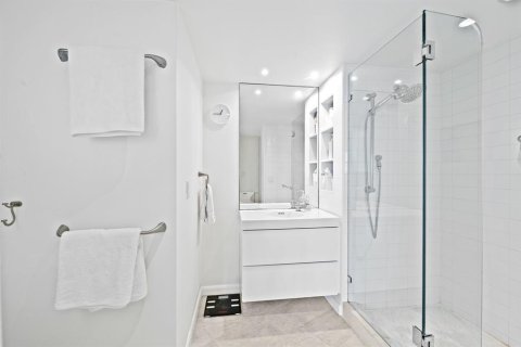 Condo in Fort Lauderdale, Florida, 2 bedrooms  № 2081664 - photo 20