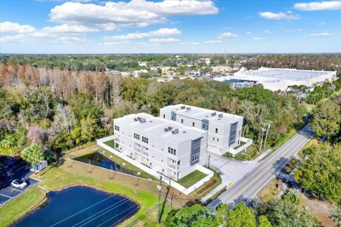 Adosado en Tampa, Florida 4 dormitorios, 268.77 m2 № 2104510