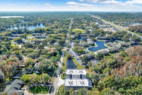 Adosado en venta en Tampa, Florida, 4 dormitorios, 268.77 m2 № 2104510 - foto 27