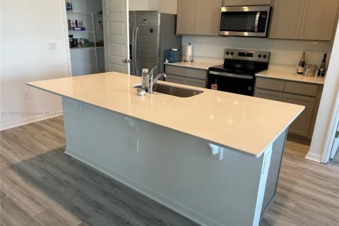 House in Lake Wales, Florida 3 bedrooms № 1967712 - photo 7