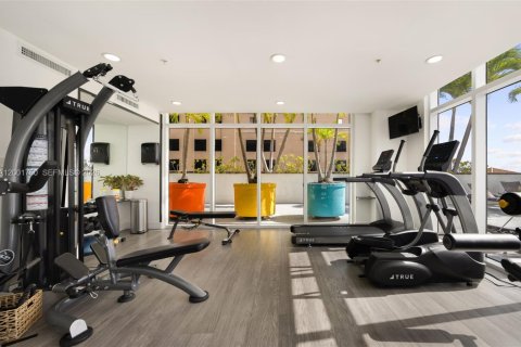 Condo in Coral Gables, Florida, 2 bedrooms  № 2066669 - photo 22