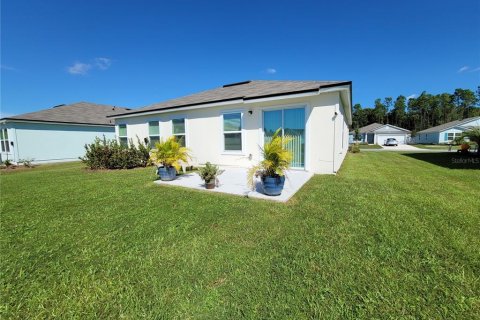 House in Palm Coast, Florida 4 bedrooms, 138.42 sq.m. № 2132723 - photo 18
