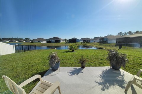 House in Palm Coast, Florida 4 bedrooms, 138.42 sq.m. № 2132723 - photo 17