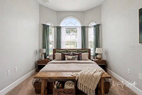 House in Spring Hill, Florida 5 bedrooms, 236.99 sq.m. № 2227667 - photo 29