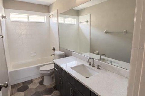 Villa ou maison à vendre à Orlando, Floride: 4 chambres, 210.33 m2 № 2230936 - photo 9