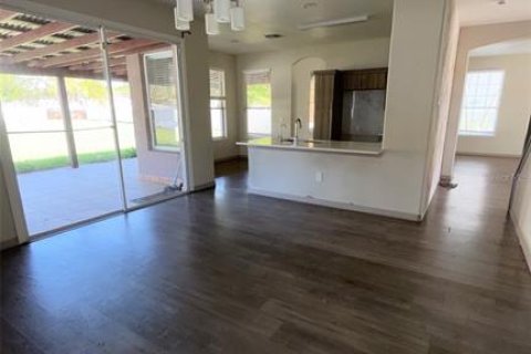 Villa ou maison à vendre à Orlando, Floride: 4 chambres, 210.33 m2 № 2230936 - photo 3