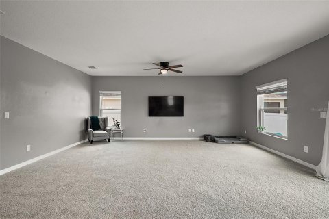 Villa ou maison à vendre à Groveland, Floride: 5 chambres, 253.99 m2 № 1750655 - photo 12