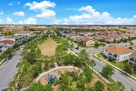 Casa en venta en Orlando, Florida, 3 dormitorios, 210.89 m2 № 1658336 - foto 29