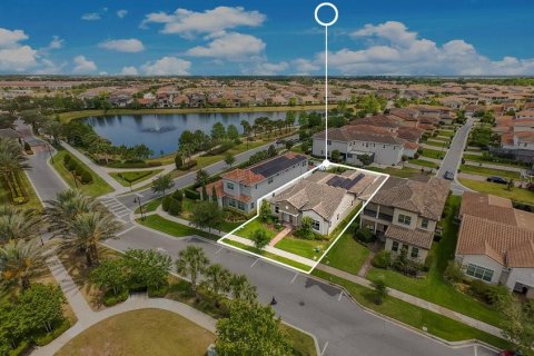Casa en venta en Orlando, Florida, 3 dormitorios, 210.89 m2 № 1658336 - foto 2