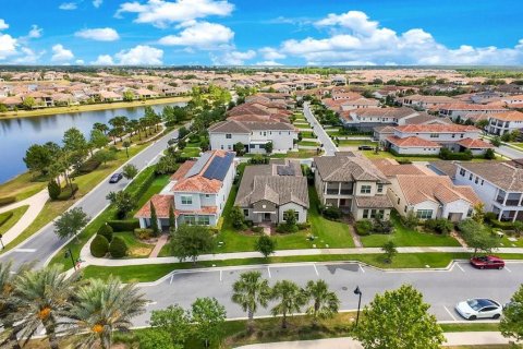 Casa en venta en Orlando, Florida, 3 dormitorios, 210.89 m2 № 1658336 - foto 28