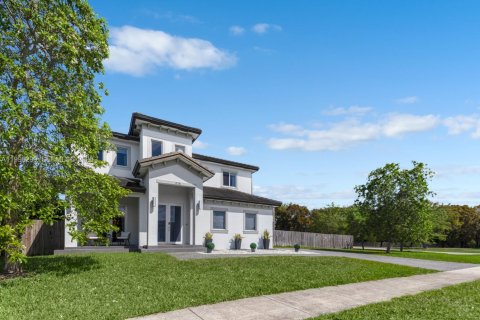 Casa en venta en Cutler Bay, Florida, 4 dormitorios, 286.88 m2 № 2058294 - foto 5