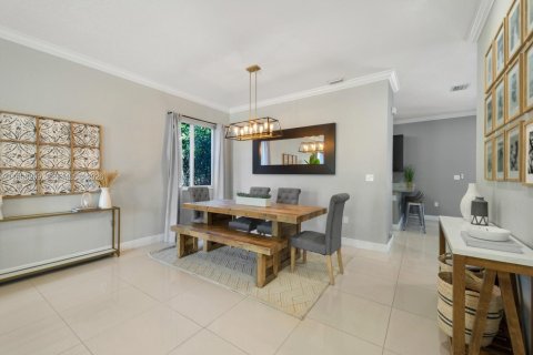 Casa en venta en Cutler Bay, Florida, 4 dormitorios, 286.88 m2 № 2058294 - foto 10
