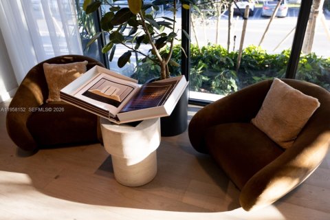 Снять в аренду кондоминиум в Бэл-Харбор, Флорида 2 спальни, № 2024747 - фото 8