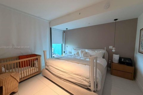 Снять в аренду кондоминиум в Бэл-Харбор, Флорида 2 спальни, № 2024747 - фото 18