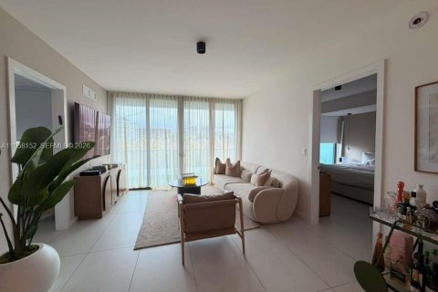 Снять в аренду кондоминиум в Бэл-Харбор, Флорида 2 спальни, № 2024747 - фото 11