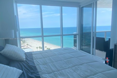 Снять в аренду кондоминиум в Санни-Айлс-Бич, Флорида 2 спальни, 152.64м2, № 1939550 - фото 11