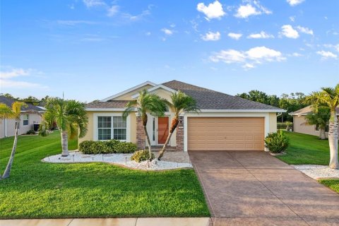 House in Parrish, Florida 3 bedrooms, 169.36 sq.m. № 1689812 - photo 1