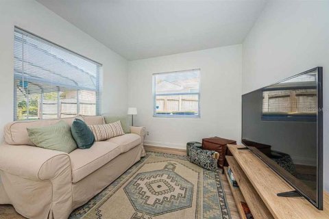 Villa ou maison à louer à Clearwater, Floride: 1 chambre, 82.13 m2 № 2426859 - photo 6