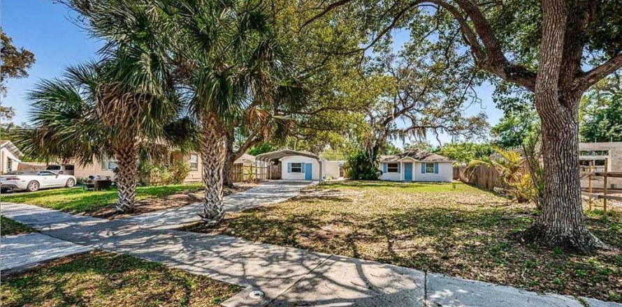 Villa ou maison à Clearwater, Floride 1 chambre, 82.13 m2 № 2426859