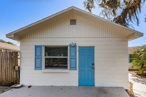Villa ou maison à louer à Clearwater, Floride: 1 chambre, 82.13 m2 № 2426859 - photo 4