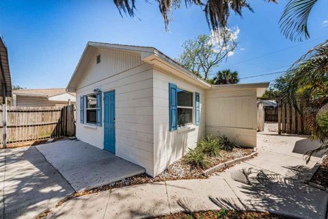 Villa ou maison à louer à Clearwater, Floride: 1 chambre, 82.13 m2 № 2426859 - photo 3