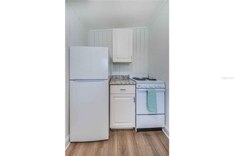 Villa ou maison à louer à Clearwater, Floride: 1 chambre, 82.13 m2 № 2426859 - photo 14