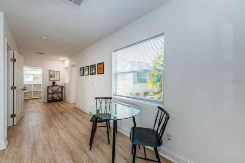Villa ou maison à louer à Clearwater, Floride: 1 chambre, 82.13 m2 № 2426859 - photo 10