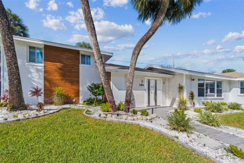 Casa en venta en Clearwater, Florida, 4 dormitorios, 160.07 m2 № 2211316 - foto 7