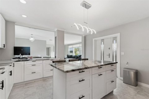 Casa en venta en Clearwater, Florida, 4 dormitorios, 160.07 m2 № 2211316 - foto 17