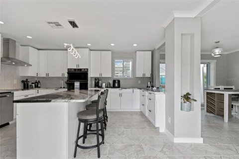 Casa en venta en Clearwater, Florida, 4 dormitorios, 160.07 m2 № 2211316 - foto 14