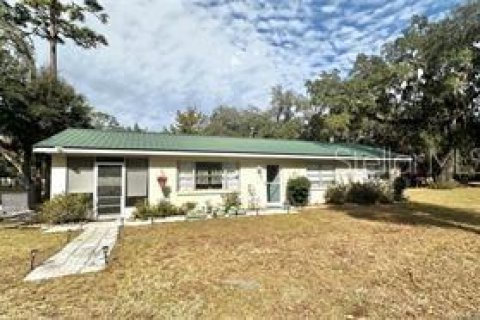 Casa en venta en Crystal River, Florida, 3 dormitorios, 135.27 m2 № 2155220 - foto 2