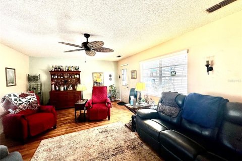 Casa en venta en Crystal River, Florida, 3 dormitorios, 135.27 m2 № 2155220 - foto 13