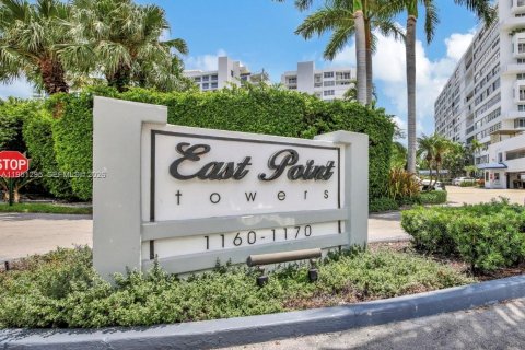 Condominio en alquiler en Fort Lauderdale, Florida, 2 dormitorios, 124.86 m2 № 2007282 - foto 30