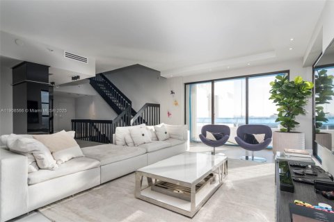 Condominio en alquiler en Aventura, Florida, 4 dormitorios, 329.15 m2 № 1965096 - foto 4