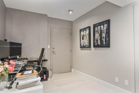 Condominio en alquiler en Aventura, Florida, 4 dormitorios, 329.15 m2 № 1965096 - foto 29