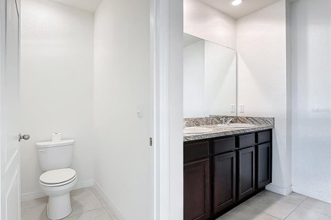 House in Davenport, Florida 5 bedrooms, 234.3 sq.m. № 1813100 - photo 12