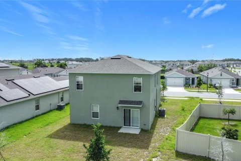 House in Davenport, Florida 5 bedrooms, 234.3 sq.m. № 1813100 - photo 17