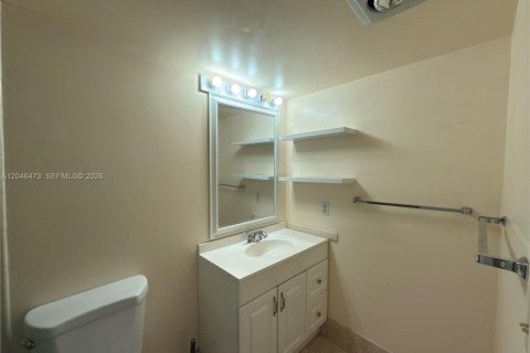 Condominio en venta en Dania Beach, Florida, 2 dormitorios, 110.55 m2 № 2339834 - foto 10