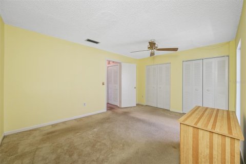Condo in Saint Petersburg, Florida, 2 bedrooms  № 1363411 - photo 21
