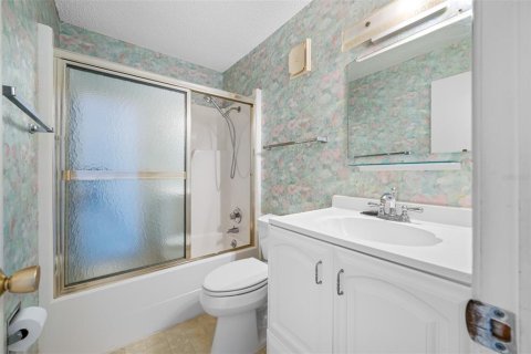 Condo in Saint Petersburg, Florida, 2 bedrooms  № 1363411 - photo 24