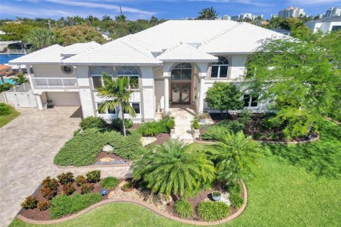 Villa ou maison à vendre à Fort Lauderdale, Floride: 5 chambres, 363.25 m2 № 2146400 - photo 3
