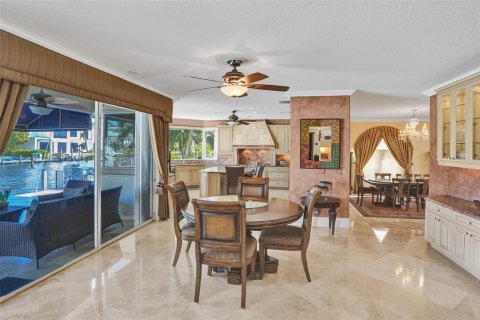 Villa ou maison à vendre à Fort Lauderdale, Floride: 5 chambres, 363.25 m2 № 2146400 - photo 18