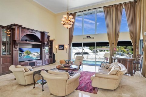 Villa ou maison à vendre à Fort Lauderdale, Floride: 5 chambres, 363.25 m2 № 2146400 - photo 4